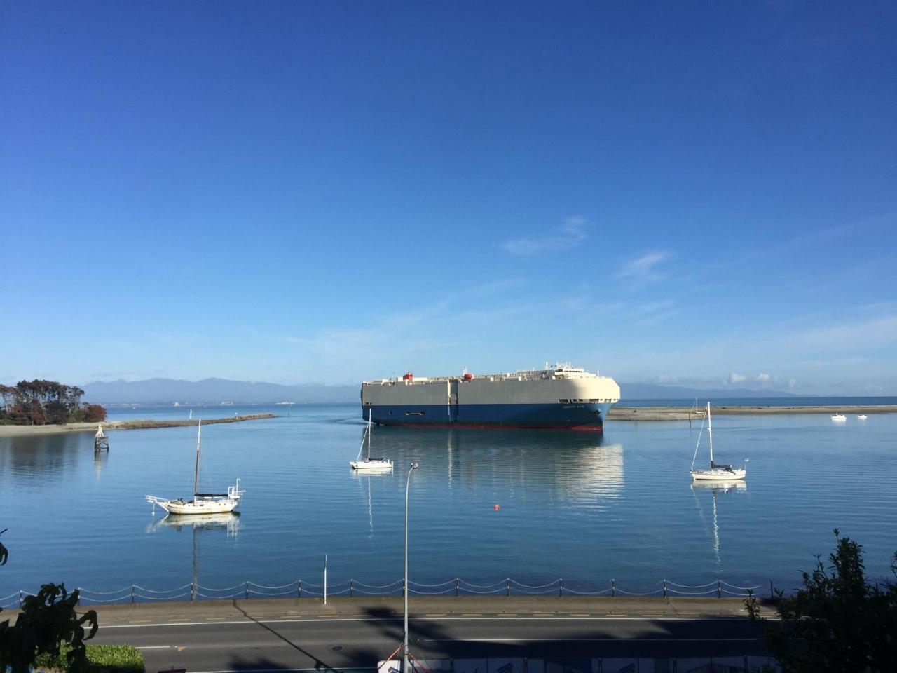 Hotel Waterfront Bliss Nelson Esterno foto